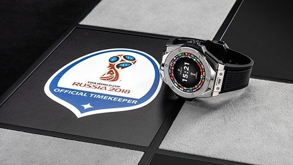 Αυτό είναι το smartwatch για τους διαιτητές του Παγκοσμίου Κυπέλλου της Ρωσίας με Wear OS από την Hublot