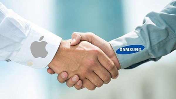 Apple και Samsung έλυσαν την δικαστική διαμάχη τους εξωδικαστικά μετά από 7 χρόνια