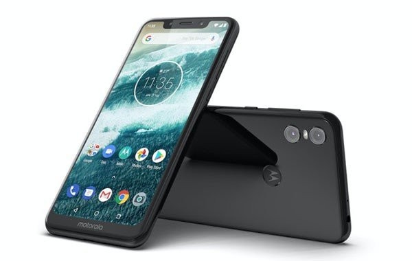 Motorola One: Επίσημα με οθόνη 5.9&#x27;&#x27; FHD+ και notch, dual κάμερα και Android 9.0 Pie στα €299