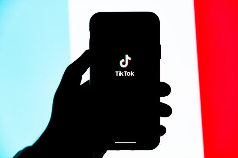 TikTok: Δοκιμάζει κουμπί Repost για εύκολες αναδημοσιεύσεις