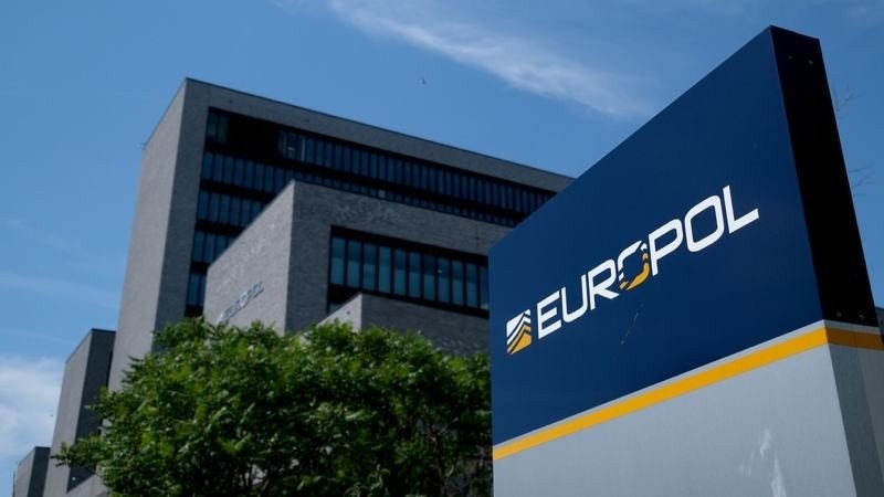 Η ΕΕ πιέζει τη Europol να διαγράψει δεδομένα χρηστών που δεν συνδέονται με εγκλήματα