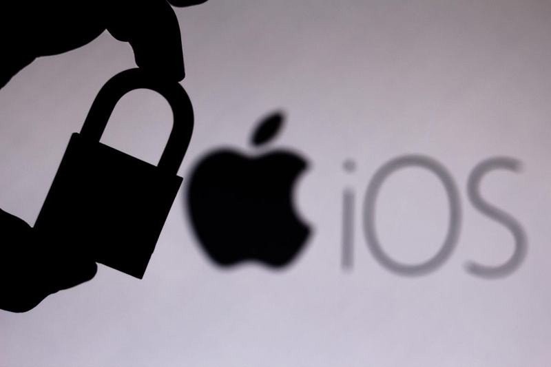 Apple: Έτσι θα σε ειδοποιεί αν έχει χακαριστεί το iPhone σου
