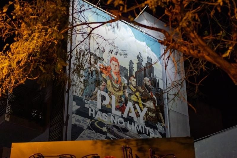 PlayStation: Mural artwork με εμβληματικούς χαρακτήρες στο κέντρο της Αθήνας