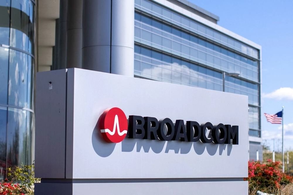 Broadcom: Κατέθεσε πρόταση εξαγοράς της VMware ύψους $61 δισ.