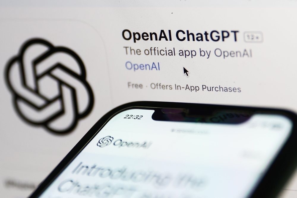 Apple: Απαγορεύει και αυτή στους εργαζόμενους την χρήση εργαλείων τύπου ChatGPT