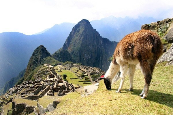 Machu Picchu: Μια βόλτα στη μυστηριώδη πόλη των Incas σε 4K video&#33;