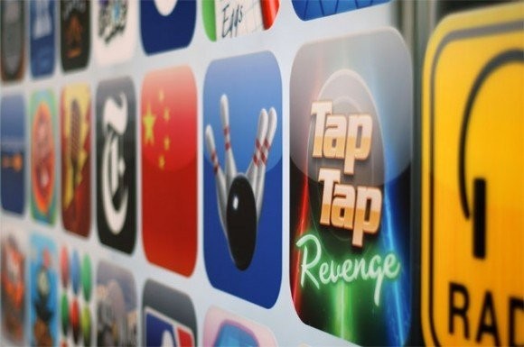 H Apple ανακοινώνει 40 δις λήψεις εφαρμογών στο App Store, 500 εκατομμύρια ενεργούς λογαριασμούς