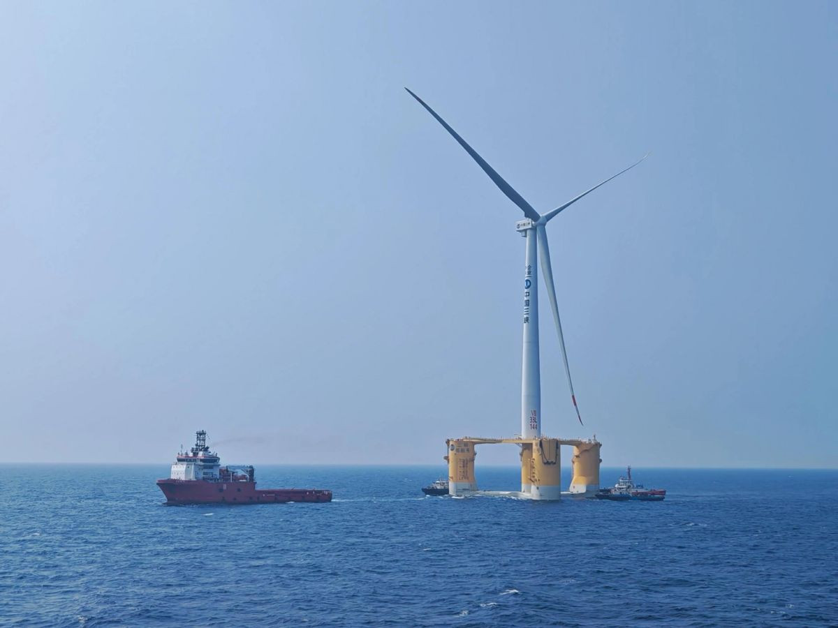 Η νέα πλωτή ανεμογεννήτρια 252 μέτρων της Κίνας που τροφοδοτεί 24.000 νοικοκυριά