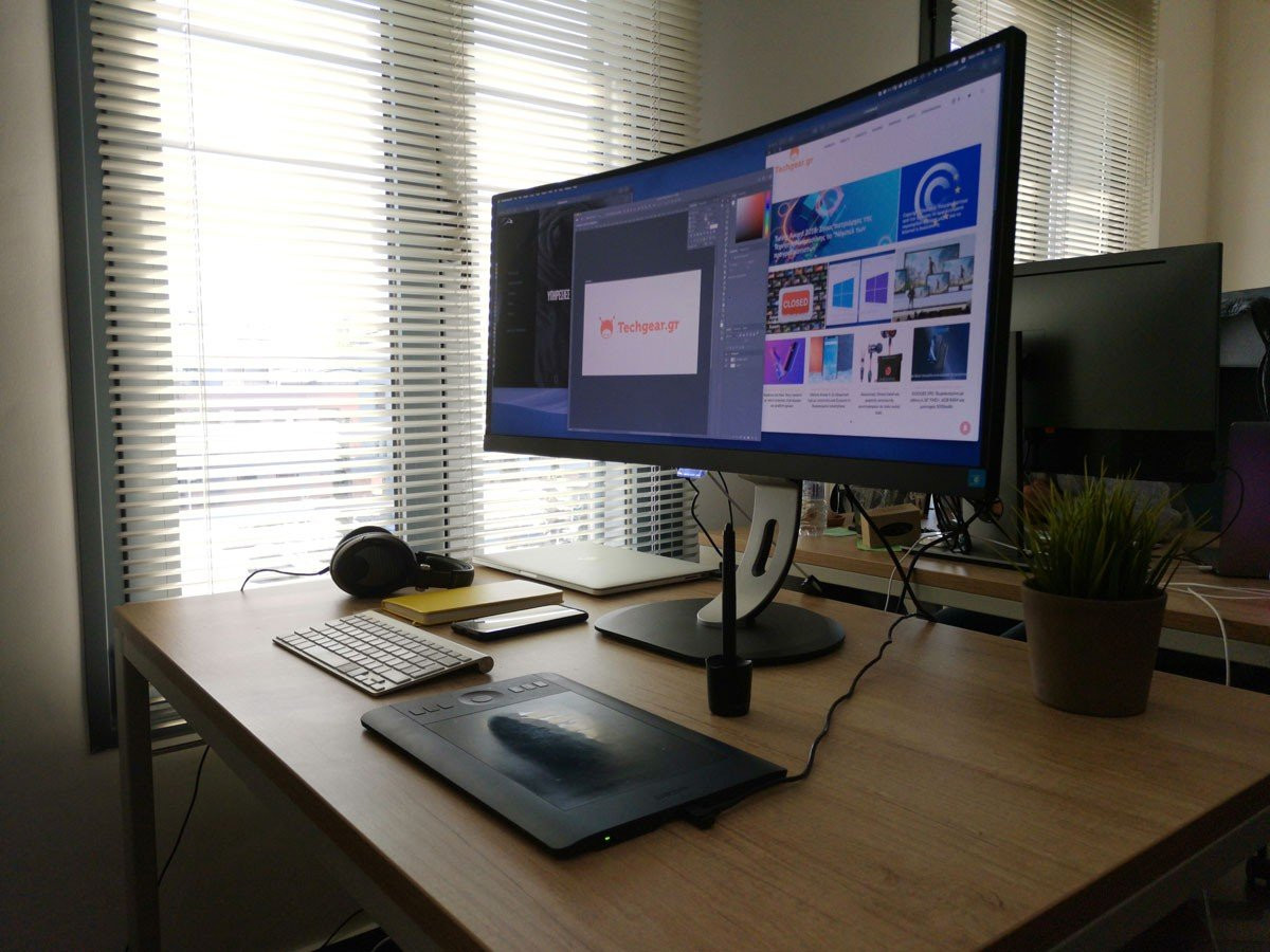 Philips 349P7FUBEB: Μια UltraWide κυρτή οθόνη 34'' για τον επαγγελματία που θέλει και το gaming image