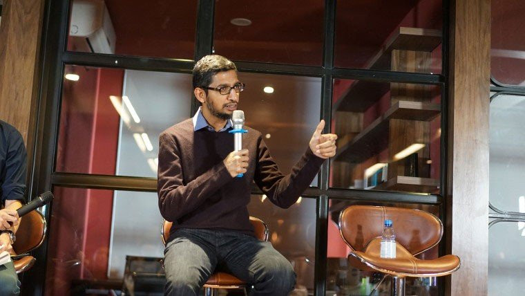 Sundar Pichai: Δεν σκοπεύουμε να αλλάξουμε την κατανομή κερδών 70/30 στο Google Play Store image