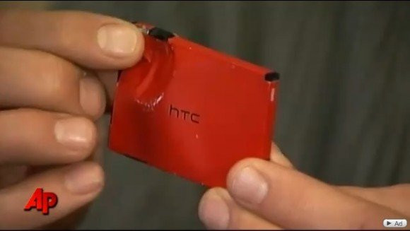 Το HTC Incredible σταματά σφαίρες και σώζει ζωές! image