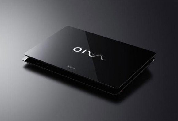 Sony VAIO F: Το απόλυτο 3D laptop [CES 2011] image