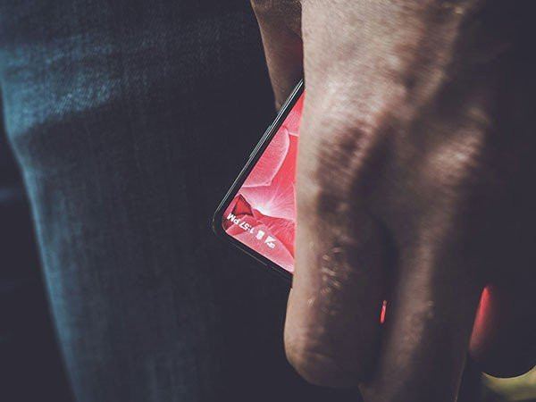 Οθόνη bezel-less 5.5'' QHD και Snapdragon 835 στο smartphone που ετοιμάζει ο δημιουργός του Android OS image