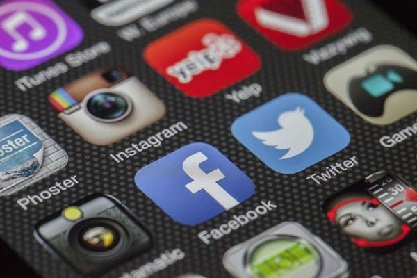 Facebook: Ανακοίνωσε αυστηρότατους ελέγχους για τις πολιτικές διαφημίσεις και εφαρμόζει το GDPR σε όλο τον κόσμο image