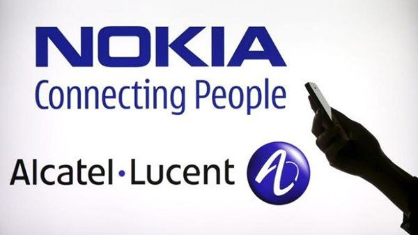 Η Nokia κατέθεσε πρόταση εξαγοράς της Alcatel-Lucent έναντι €15.6 δισ. και πουλά το Here Maps image