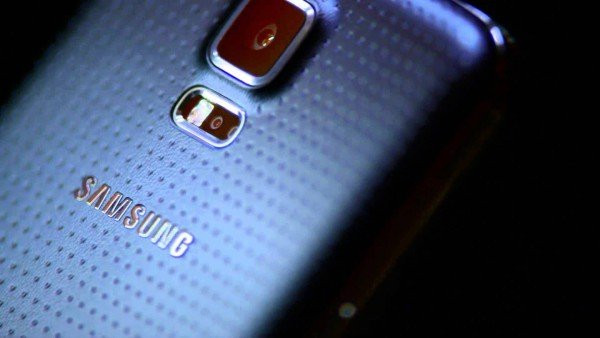 Samsung Galaxy S5: Ταξίδι μίας εβδομάδας με μία φόρτιση [Video] image