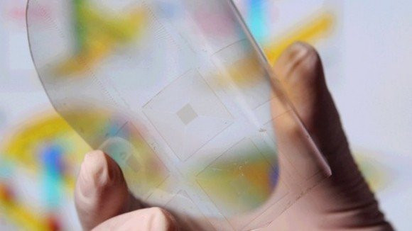Επιστήμονες δημιουργούν τεχνητό δέρμα που μπορεί να νιώθει όπως ο άνθρωπος image