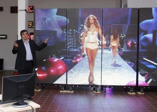 Ηλιακή οθόνη LED από τη Megatex image