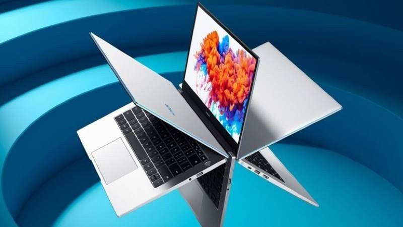 Honor MagicBook 14/15 και Honor Band 5 σε απίθανη καλοκαιρινή προσφορά image