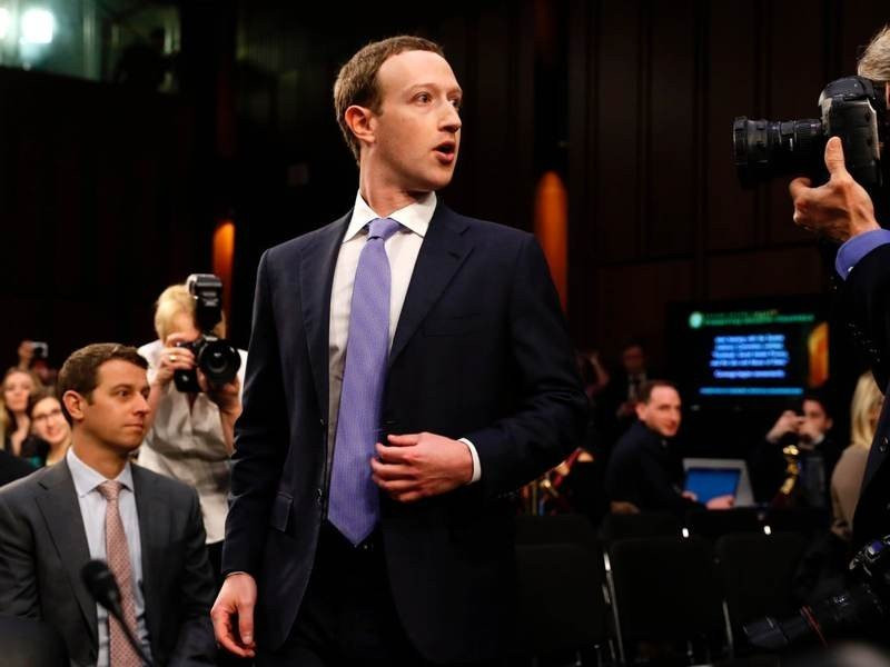 Facebook: Κινδυνεύει με πρόστιμο έως $500 δισ. λόγω Instagram image