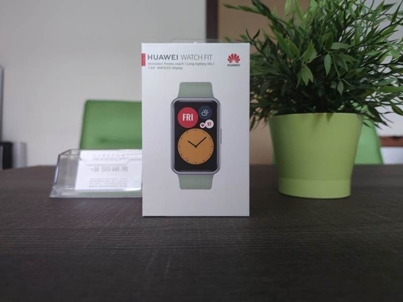 Huawei Watch Fit Review image