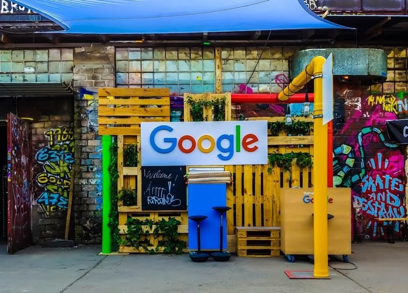 Google: Δεν γλίτωσε το πρόστιμο ύψους €2.42 δισ. από την ΕΕ image