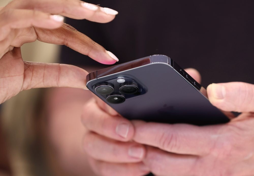 iPhone 15: Με τιτάνιο και πολύ λεπτότερα bezels για την οθόνη image