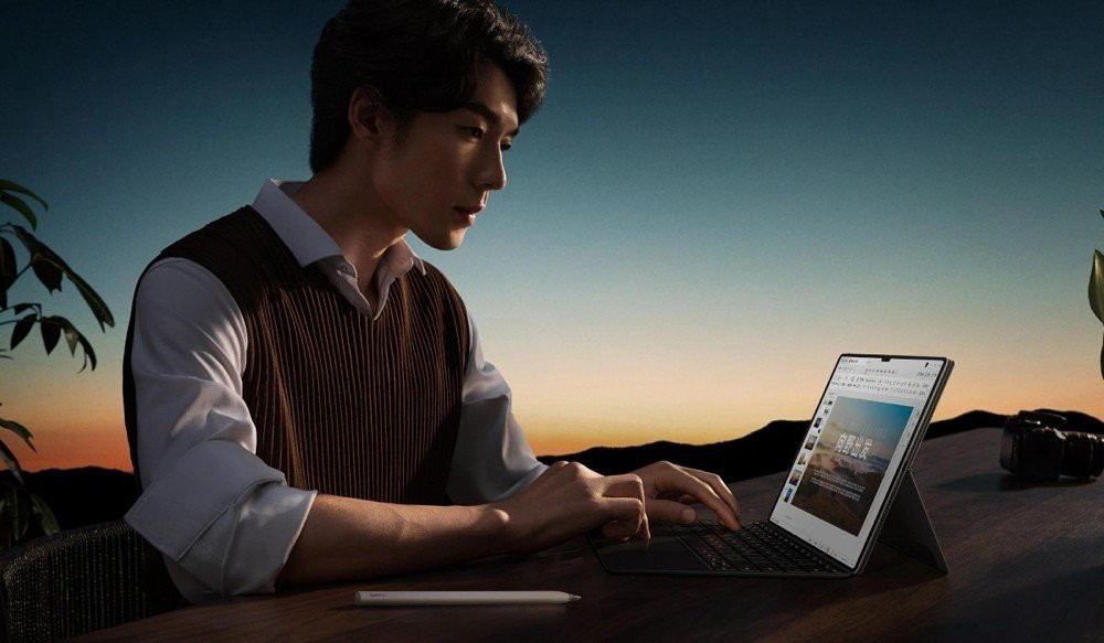 HUAWEI MatePad Pro 13.2: Επίσημα με Kirin 9000s, οθόνη OLED 144Hz και πάχος μόλις 5.5mm image