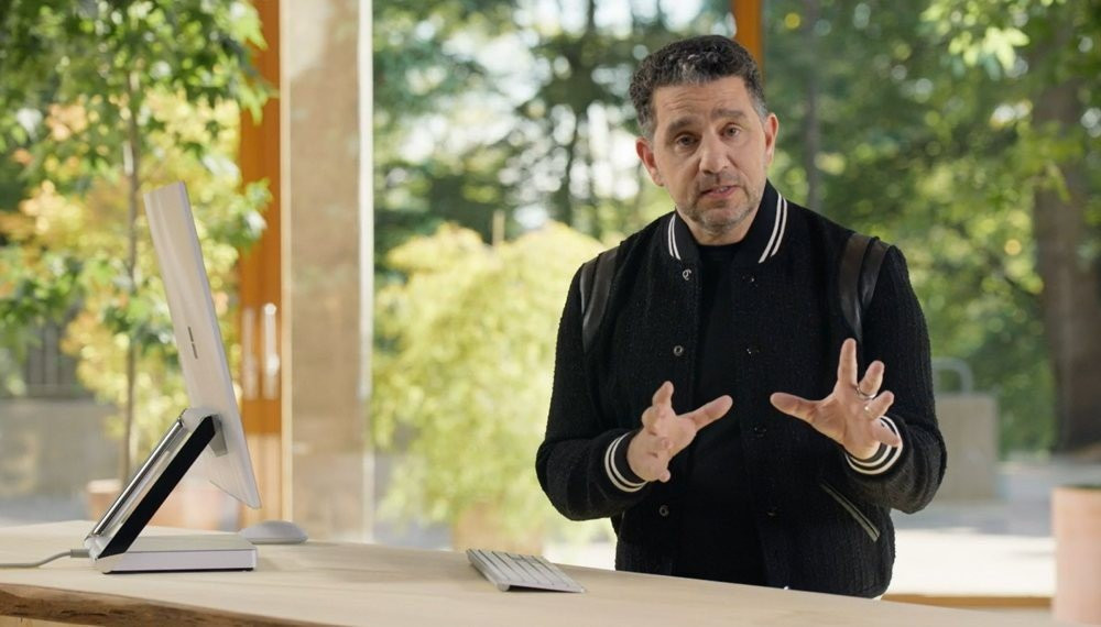 Αποχώρηση «βόμβα» από τη Microsoft, έφυγε ξαφνικά ο Panos Panay [Update] image
