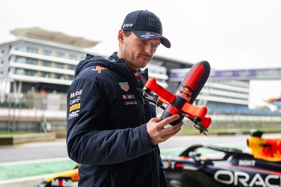 Το drone της Red Bull που πιάνει ταχύτητες…Formula 1 image