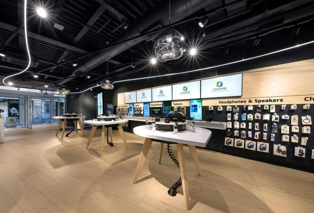Νέα καταστήματα COSMOTE: Μια high-tech εμπειρία image