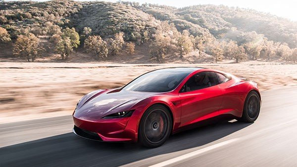 Tesla Roadster: Το νέο ηλεκτρικό supercar πιάνει 0-100km σε μόλις 1.9sec! image