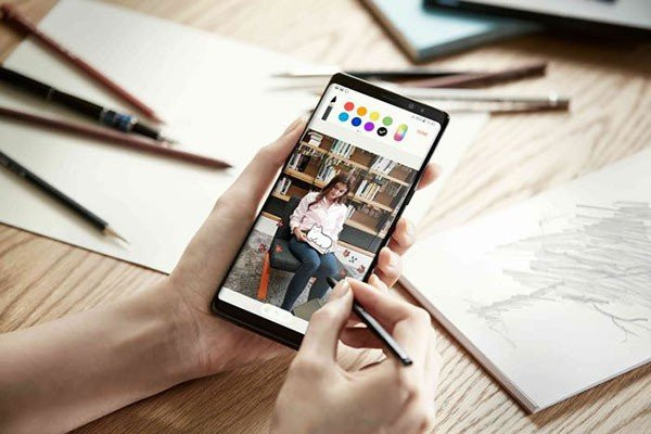 Samsung Galaxy Note8: Video μετάβασης από το iPhone και πρώτα στοιχεία για τις πωλήσεις image