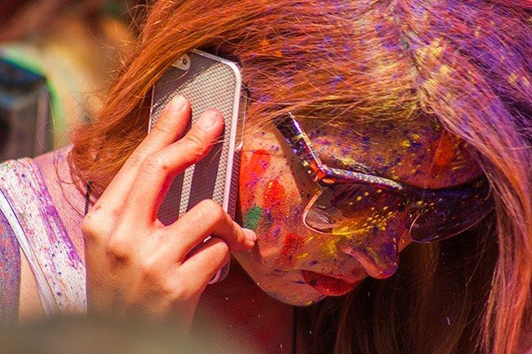 Έρευνα: Η ακτινοβολία των smartphones δεν μπορεί να προκαλέσει καρκίνο στον άνθρωπο image