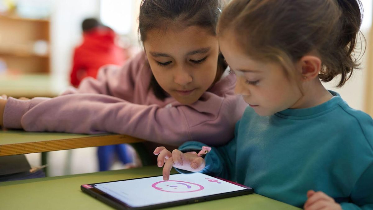 Η Vodafone και το Save Children για την προστασία των παιδιών στο διαδίκτυο image