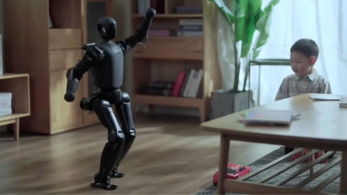 PrimeBot: Το ανθρωποειδές τσέπης που χωράει στο σακίδιό σου image
