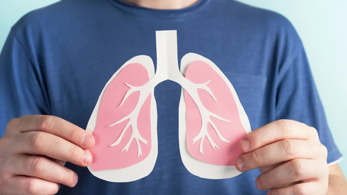 Πρωτοποριακή τεχνολογία κράτησε στη ζωή 33χρονο για 48 ώρες χωρίς τους πνεύμονες του! image