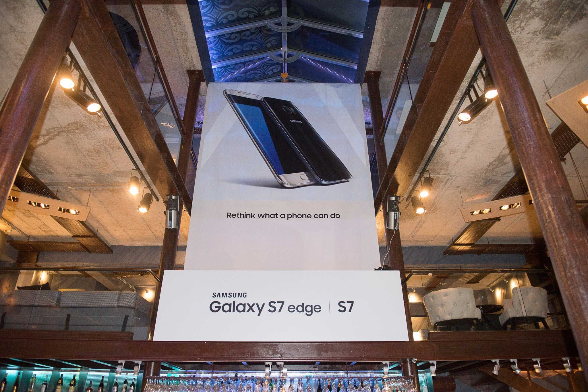 Τα Samsung Galaxy S7 edge και S7 επίσημα στην Ελλάδα image