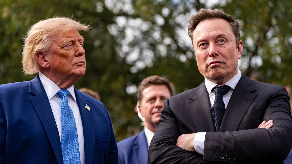 TIME: Ο Donald Trump συμβουλεύτηκε το Grok του Elon Musk για να συλλάβει τον Maduro στη Βενεζουέλα image