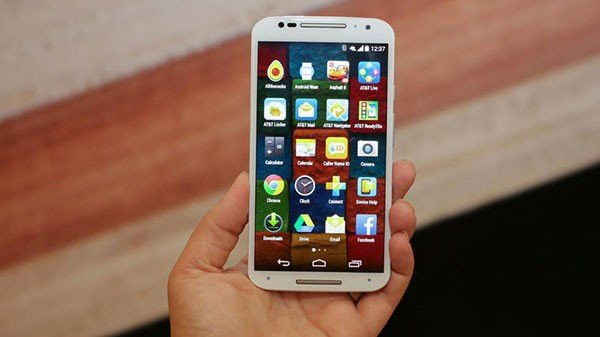 Motorola: Πωλήσεις 10 εκατ. smartphones το τελευταίο τρίμηνο, υπερδιπλάσιες από πέρυσι image