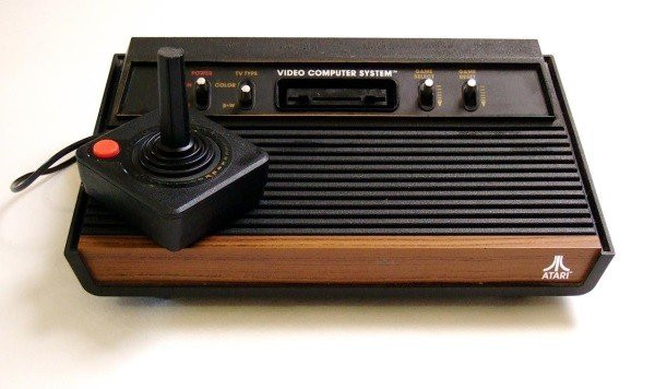 Atari: Τέλος με τα...μπλουζάκια, επιστροφή στην κατασκευή hardware! image