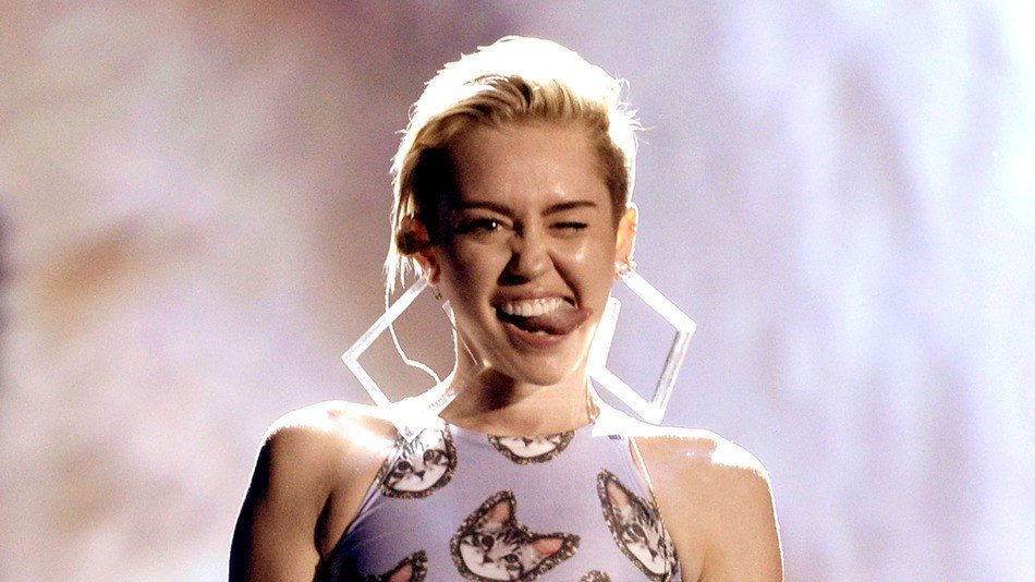 Οι 10 πιο "ψαγμένοι" celebrities στο Bing για το 2013 [Infographic] image