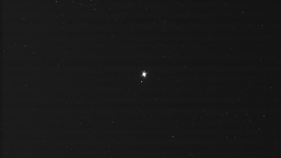 H NASA καταγράφει τη Γη από απόσταση 900 εκατομμυρίων μιλίων image