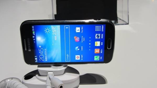Samsung Galaxy S4 Zoom: Τηλεοπτικό σποτάκι με έμφαση (που αλλού;) στην κάμερα [Video] image