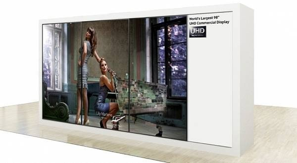 Οθόνη 31.5'' Ultra HD και video wall από τρεις οθόνες 98'' UHD από τη Samsung [IFA Berlin 2013] image