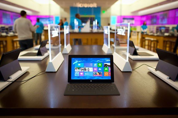 Η κακή τακτική marketing "σκοτώνει" το Microsoft Surface tablet image