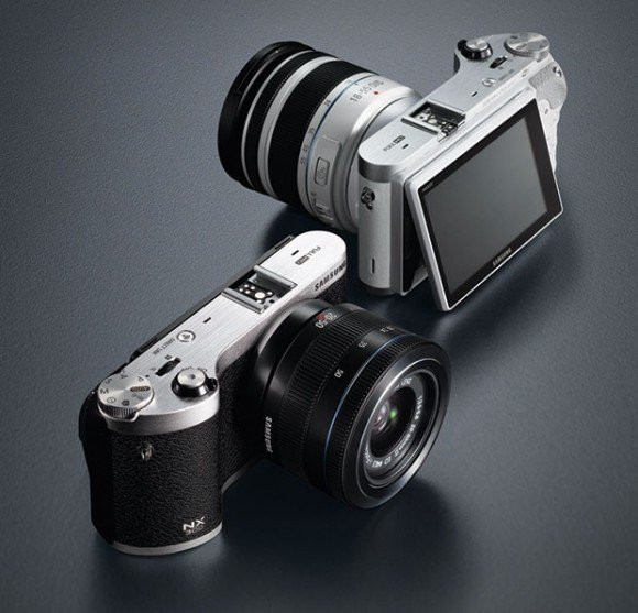 Samsung NX300, νέα mirrorless κάμερα με δυνατότητα αλλαγής φακού και WiFi [CES 2013] image