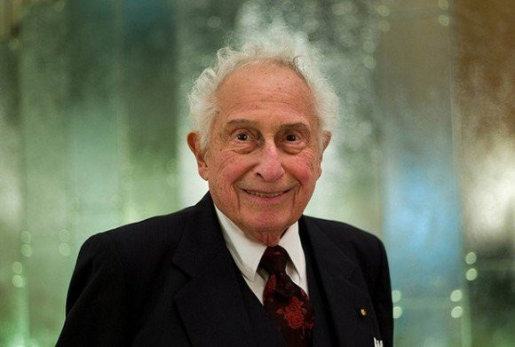 Stanford Ovshinsky: Πέθανε ο εφευρέτης της μπαταρίας NiMH image