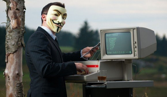 To FBI συλλαμβάνει μέλη των Anonymous και LulzSec image