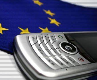 H EE ζητά πιο χαμηλές χρεώσεις στο Roaming image